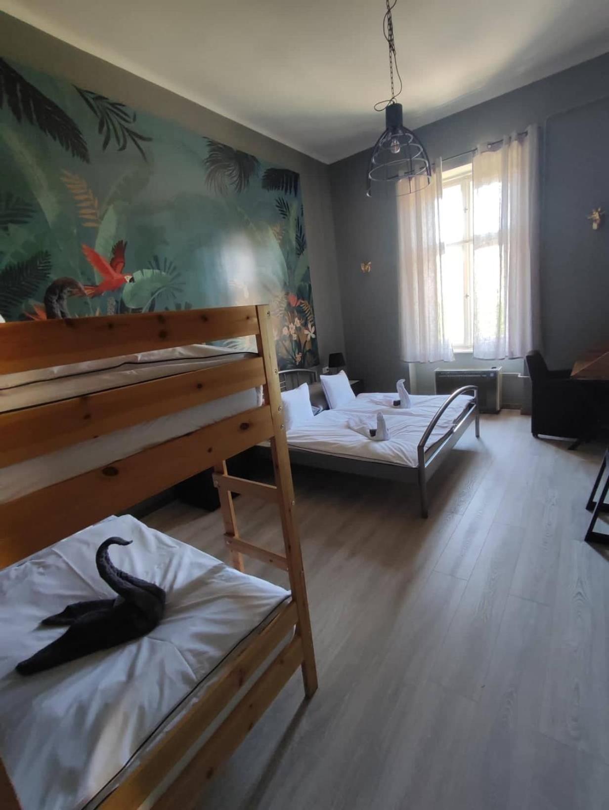 Bed and Breakfast Deák Panzió Nagykoros Exterior foto